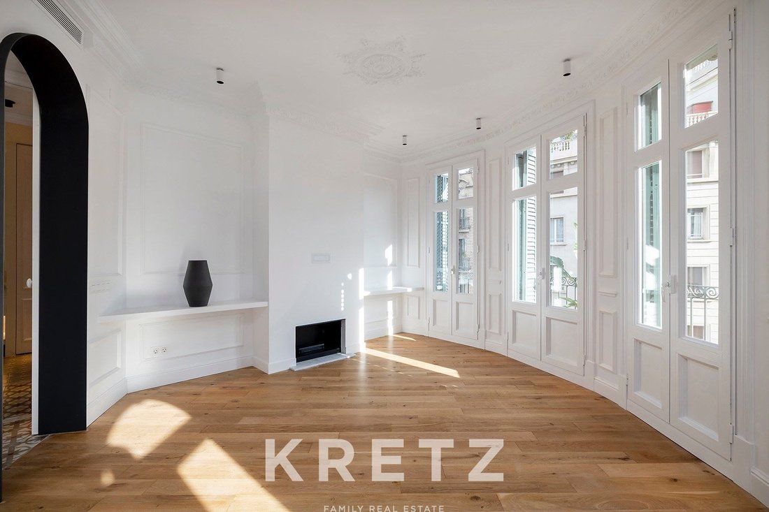 Apartment in Eixample, Barcelona, Spain 2 - 17268666