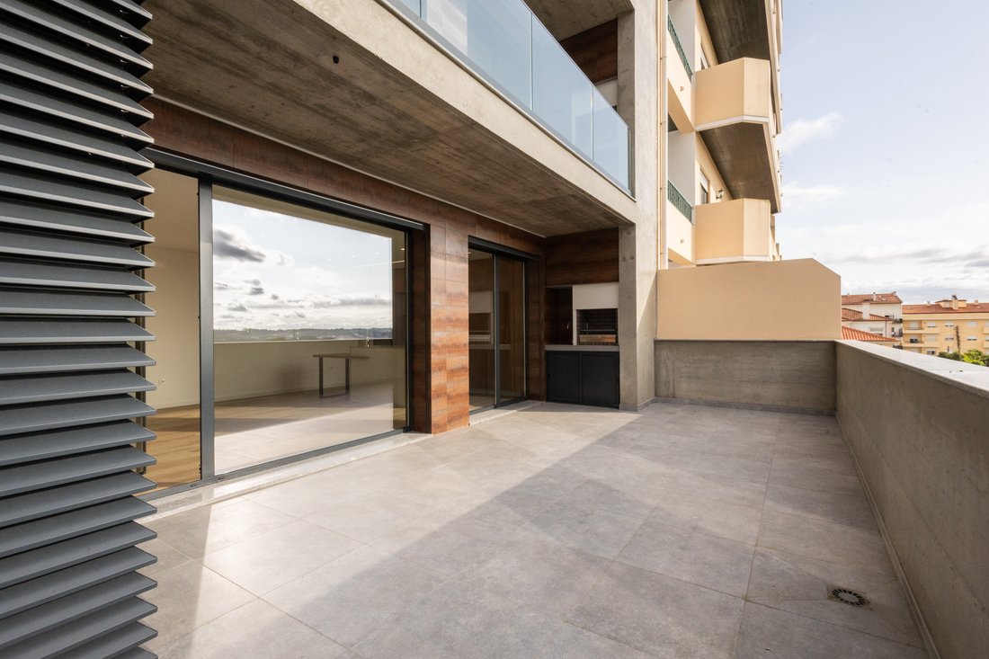 Apartment in Leiria, Pousos, Barreira e Cortes, Leiria District, Portugal 2 - 16613260