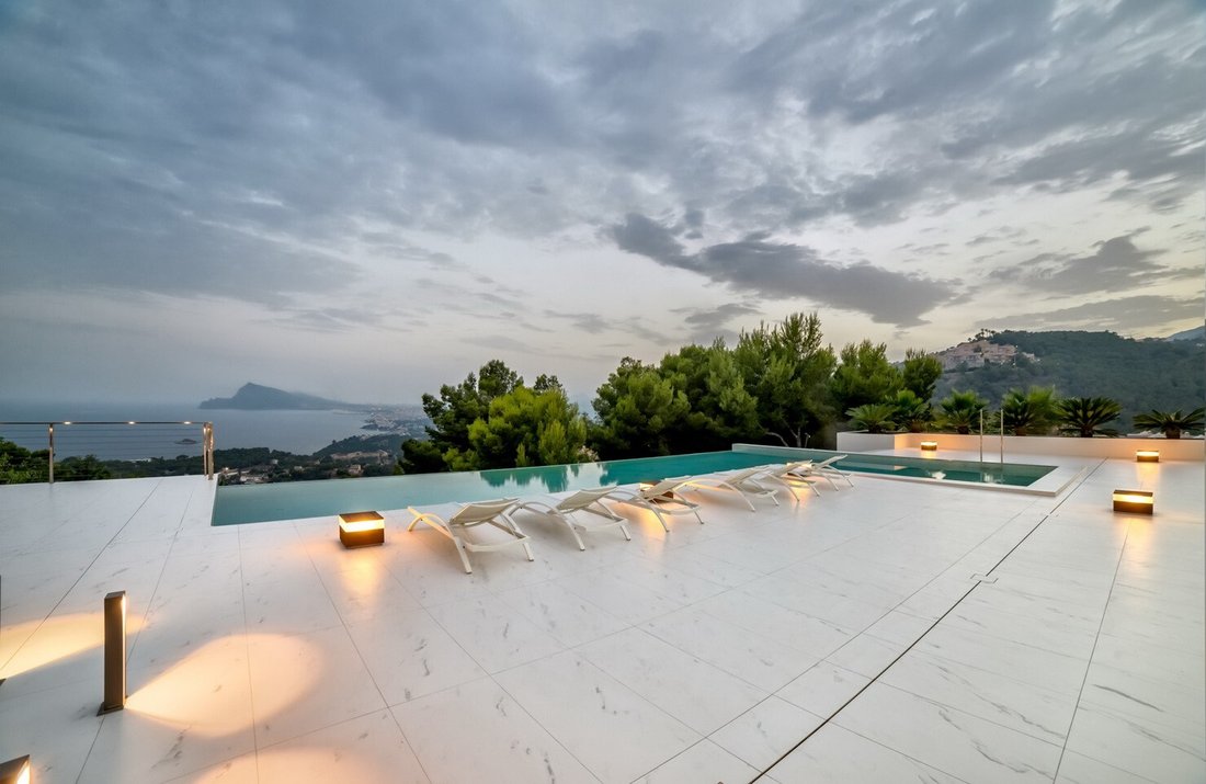 Villa in Altea, Valencian Community, Spain 2 - 17137161