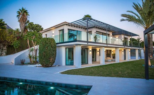 Villa in Marbella, Andalusia, Spain 1