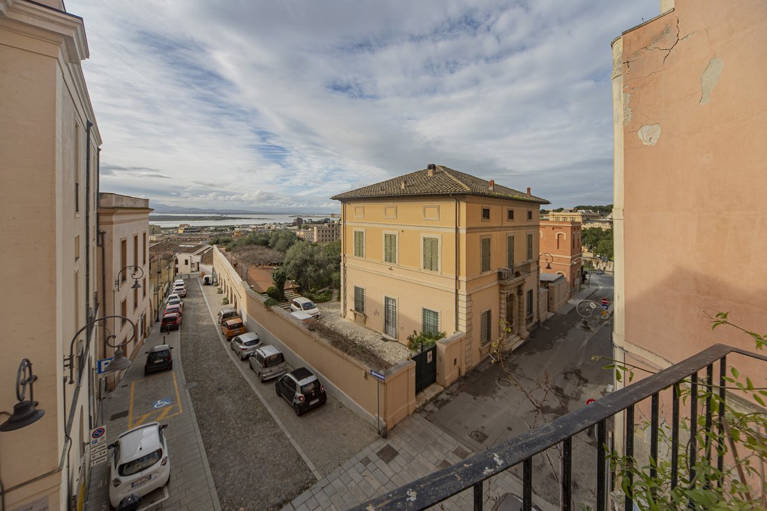Apartment in Historic Center, Cagliari, Sardinia 3 - 17280241