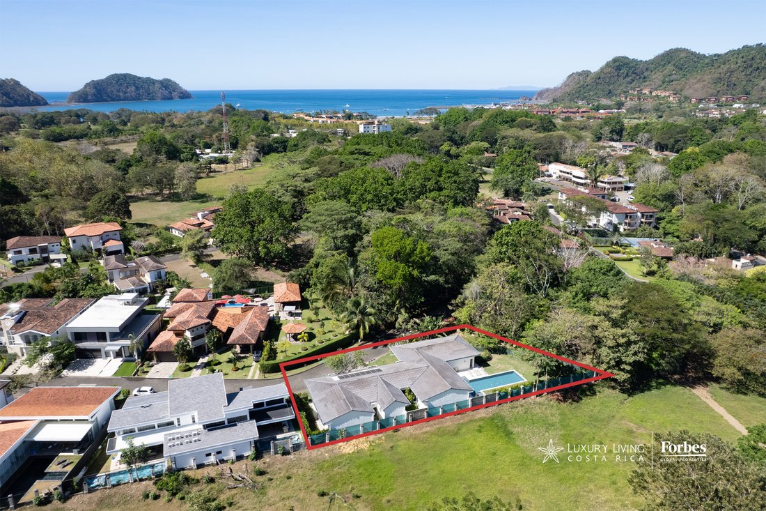Condo in Playa Herradura, Puntarenas Province, Costa Rica 3 - 17269031