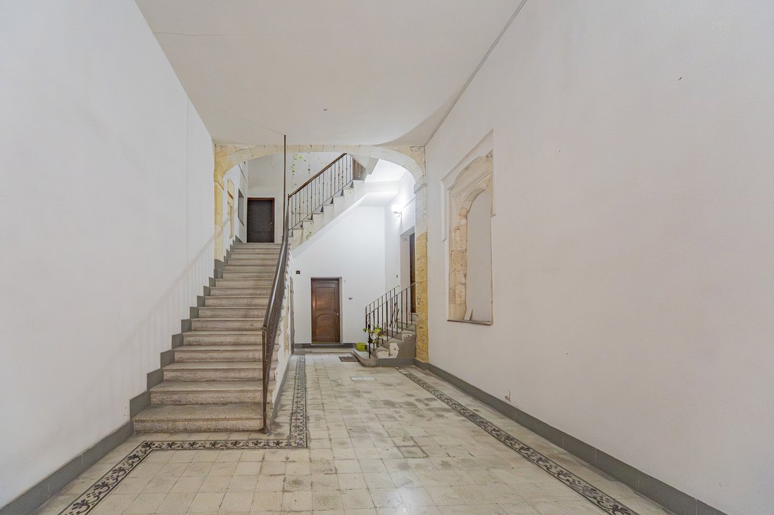 Apartment in Historic Center, Cagliari, Sardinia 5 - 17280241