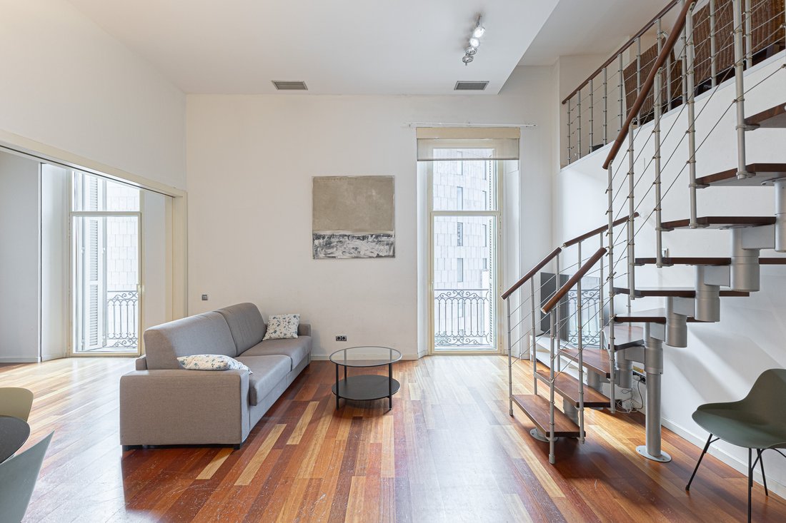 Apartment in Eixample, Barcelona, Spain 3 - 17270892