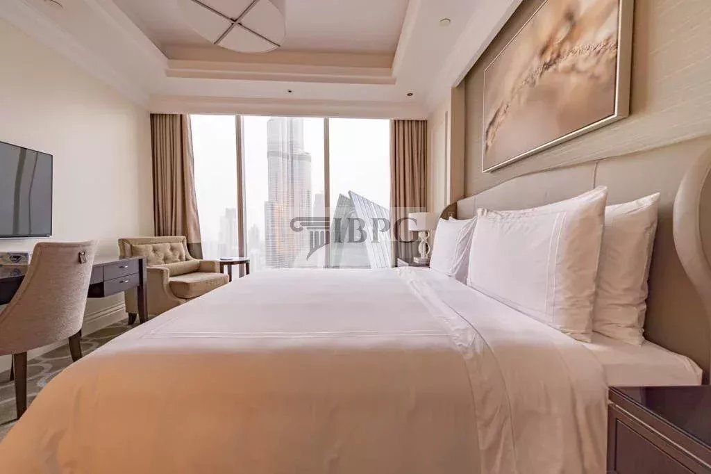Apartment in Downtown Dubai, Dubai, United Arab Emirates 2 - 17276342