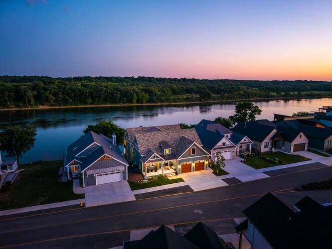 House in Ottawa, Illinois, United States 4 - 17269736