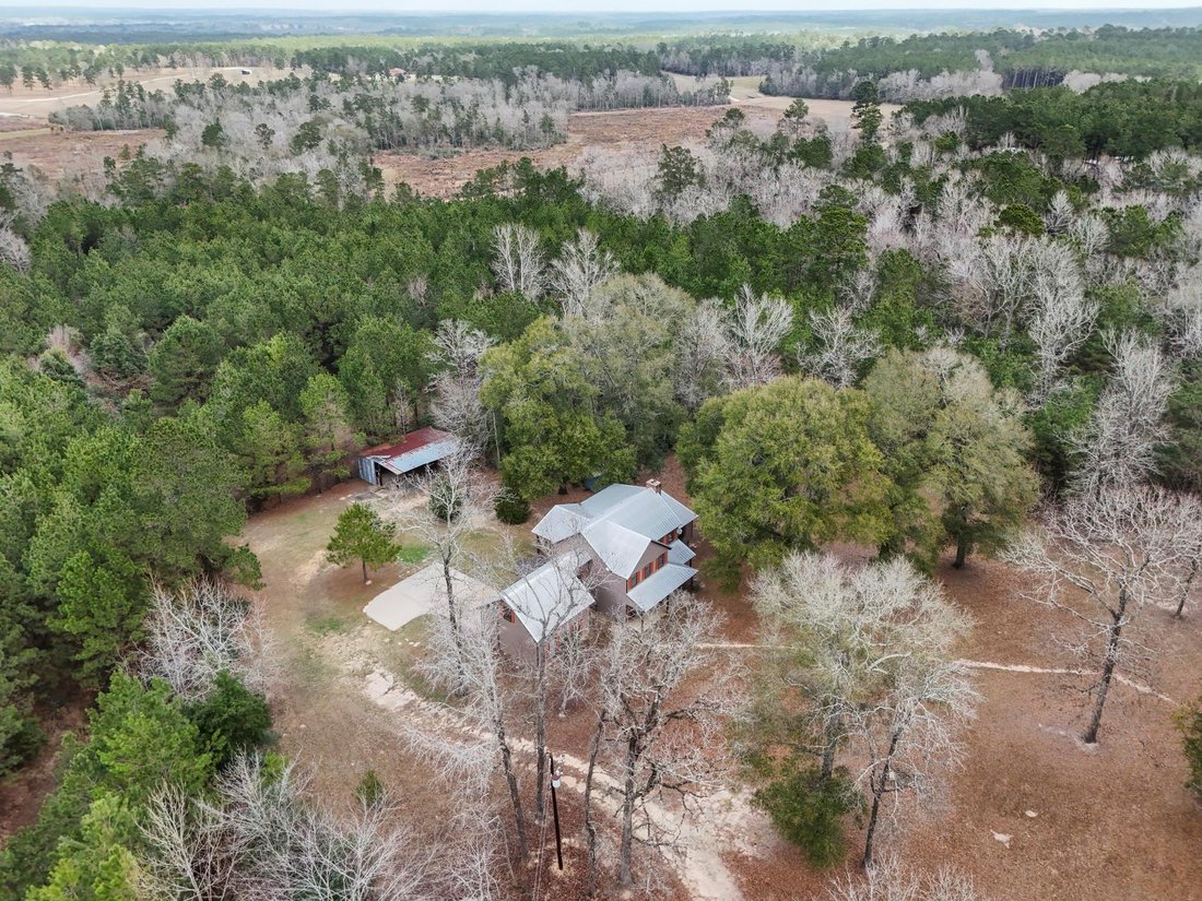 House in Livingston, Texas, United States 2 - 17269930