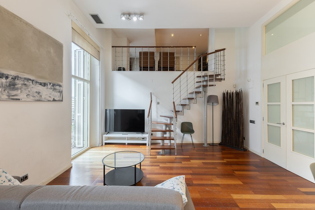 Apartment in Eixample, Barcelona, Spain 4 - 17270892