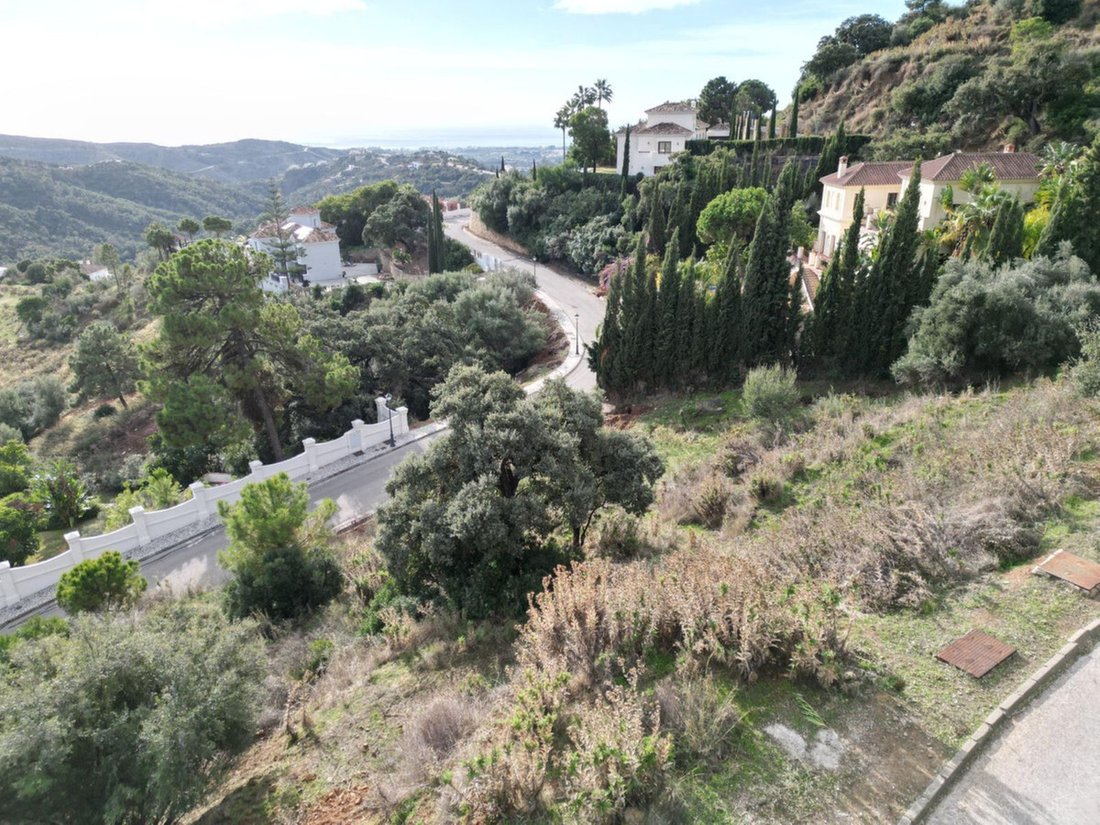 Land in Benahavis, Andalusia, Spain 3 - 17268733
