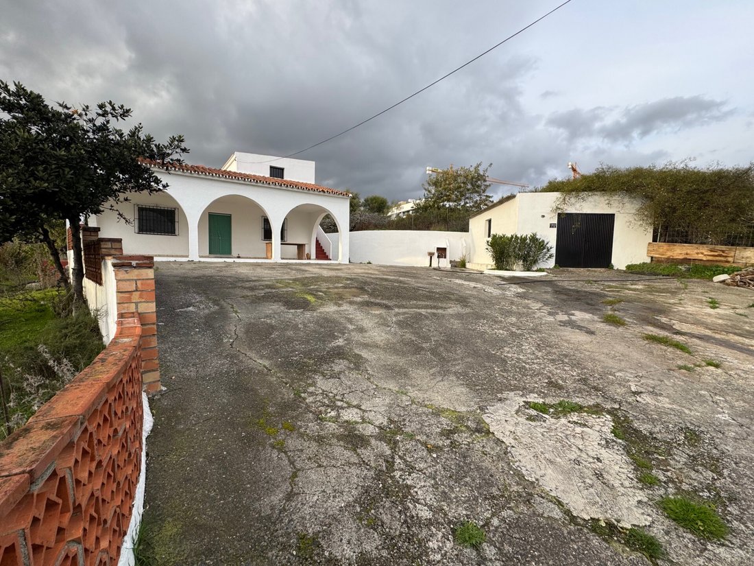 Finca in Estepona, Andalusia, Spain 1 - 17272957