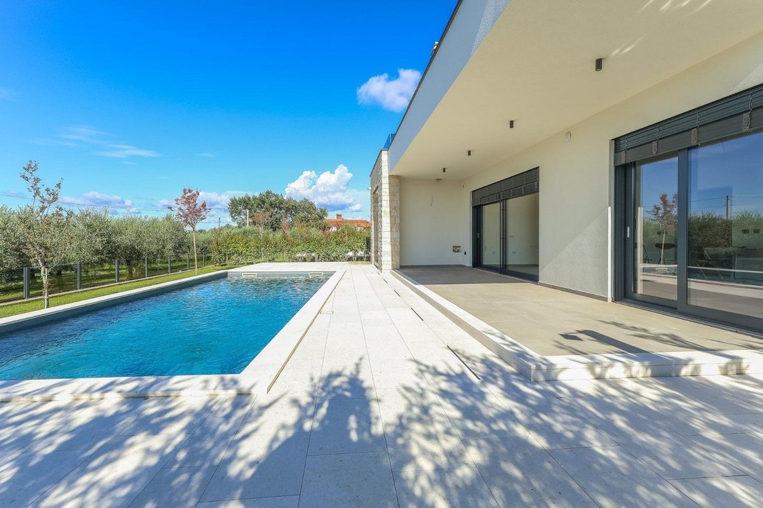 Villa in Porec, Istria County, Croatia 3 - 17276414
