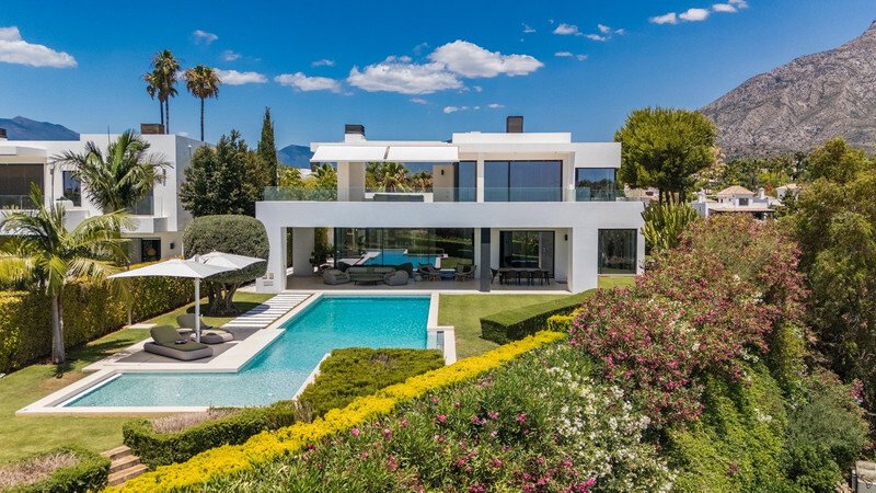 Villa in Golden Mile, Andalusia, Spain 1 - 17277127