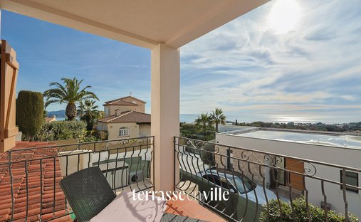 Villa in Bandol, Provence-Alpes-Côte d'Azur, France 1
