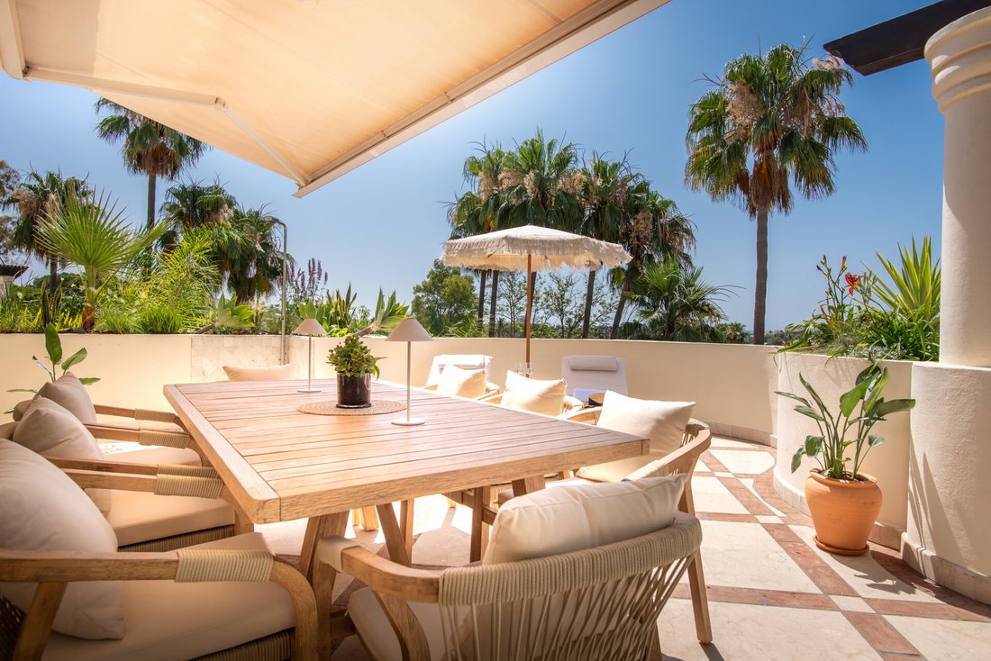 Penthouse in Nueva Andalucia, Marbella, Spain 1 - 17269611