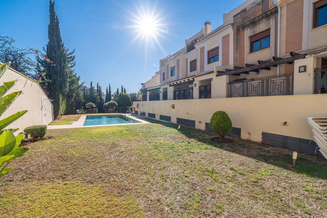 Villa in Este, Malaga, Spain 1 - 16493703