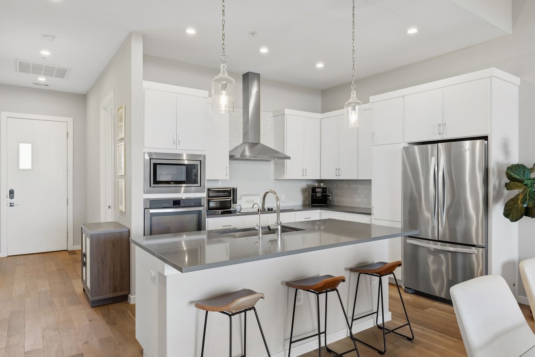 Condo in Austin, Texas, United States 5 - 17279373