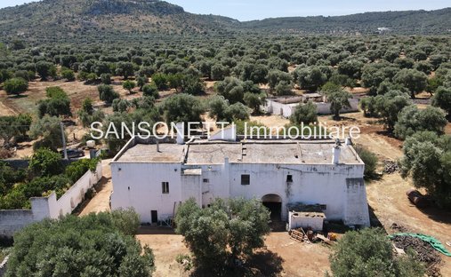 House in Pola Street - Pope John XXIII Street, Ostuni, Apulia 1