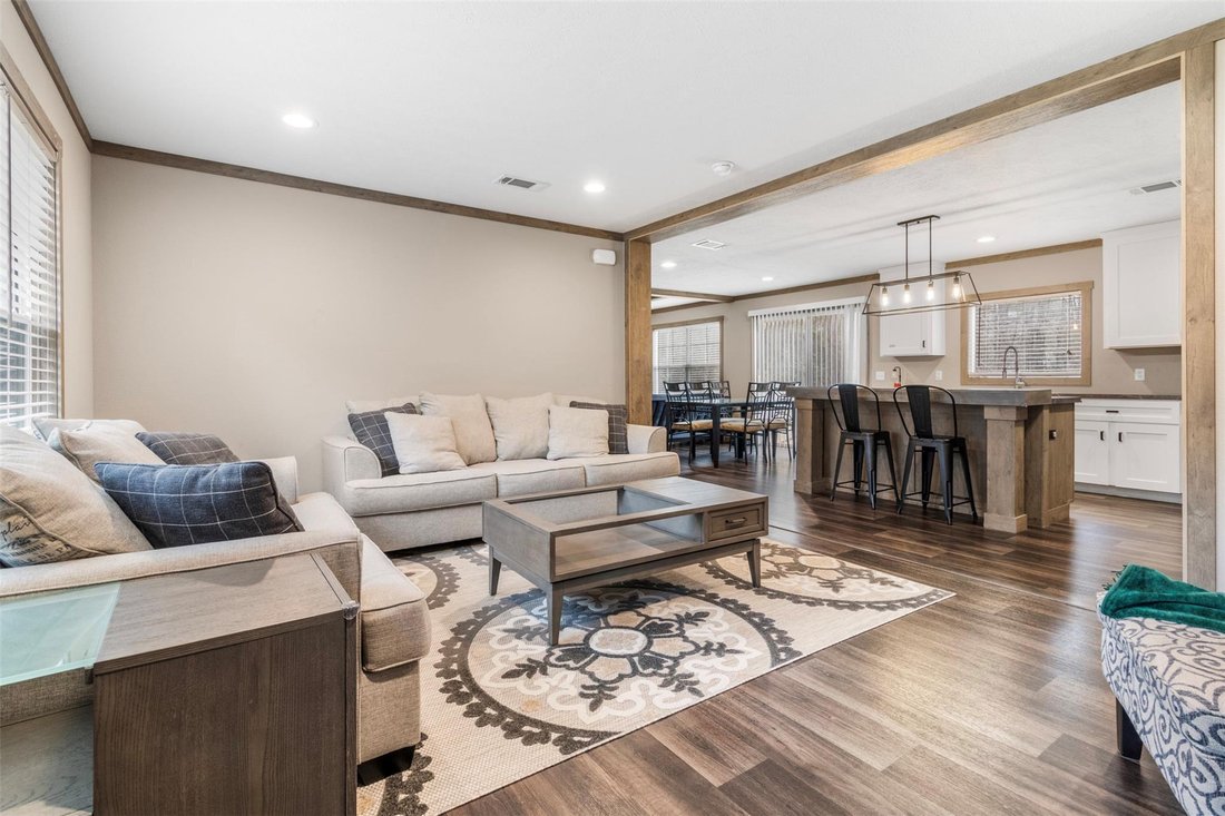 House in Cleveland, Texas, United States 5 - 17272516