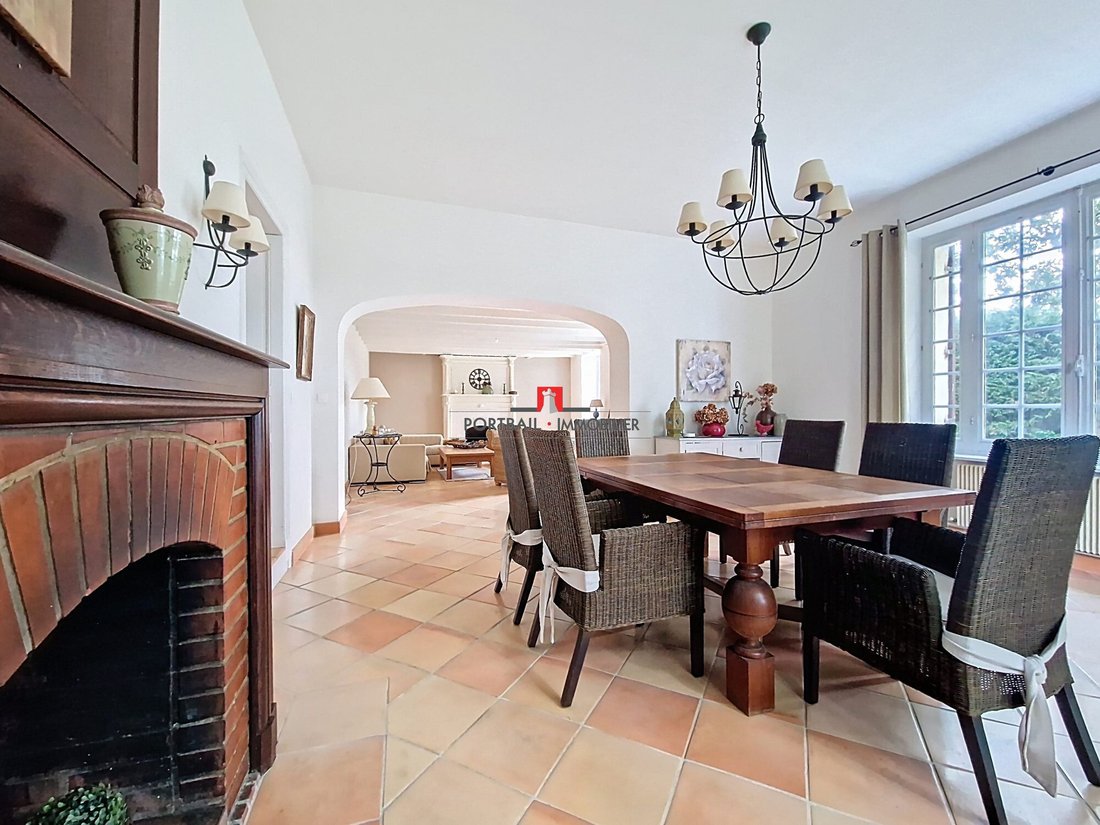 House in Bayon-sur-Gironde, Nouvelle-Aquitaine, France 5 - 17256628