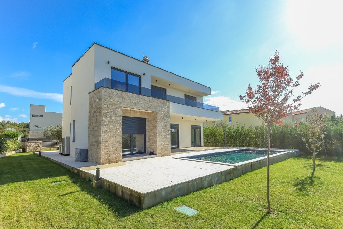 Villa in Porec, Istria County, Croatia 1 - 17276414