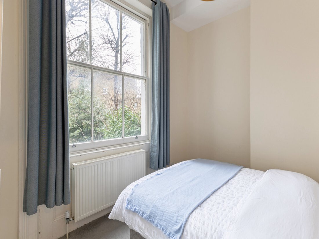 Apartment in Shepherds Bush, Hammersmith and Fulham, England 3 - 17271681