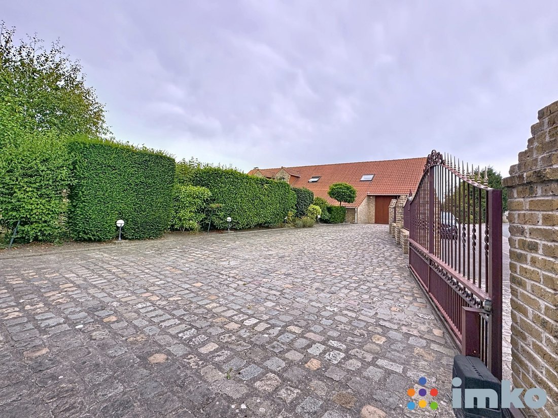 House in Coudekerque-Village, Teteghem-Coudekerque-Village, France 4 - 16396247
