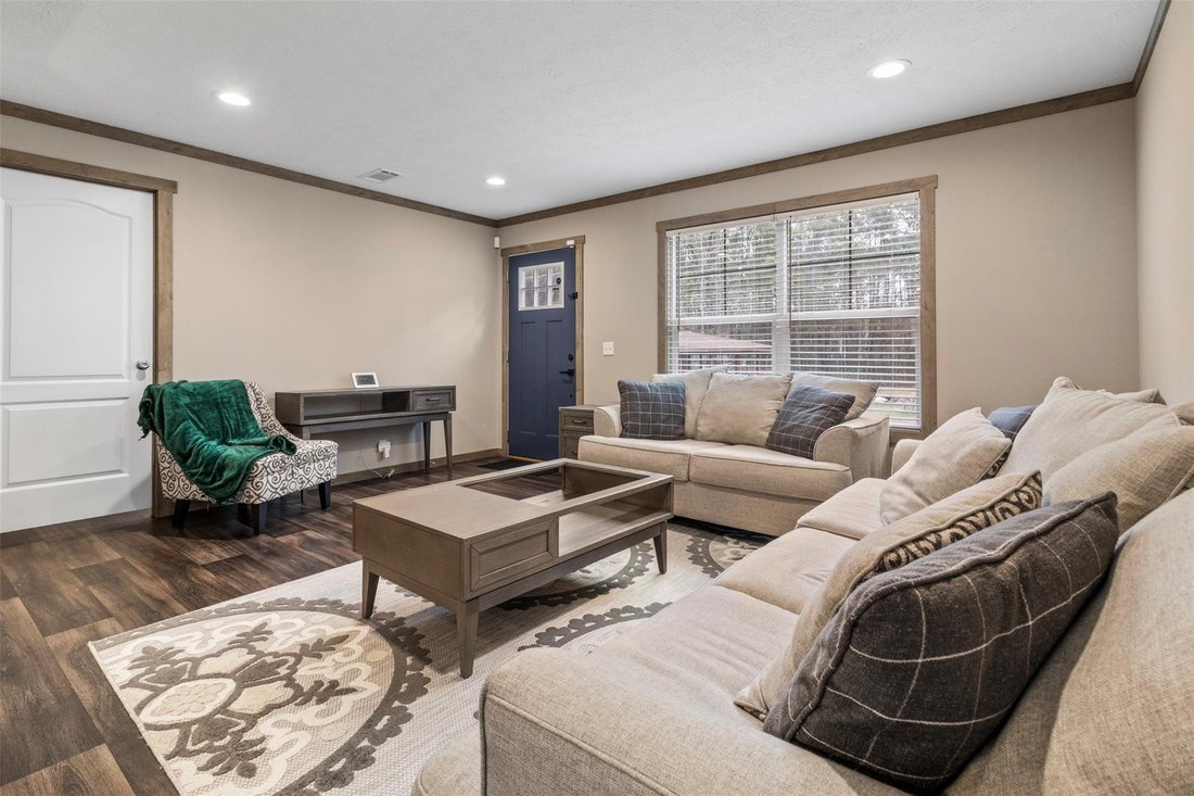 House in Cleveland, Texas, United States 4 - 17272516