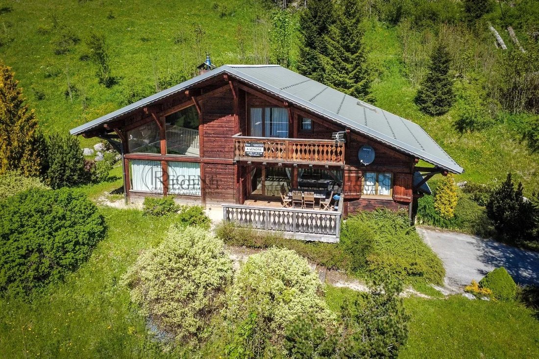 Villa en Les Gets, Auvernia-Ródano-Alpes, Francia 1 - 17279614