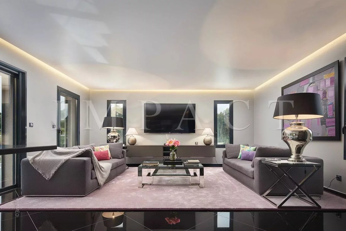 Villa in La Maure-Super Cannes, Vallauris, France 3 - 17268683