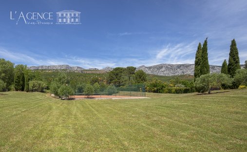 House in Le Tholonet, Provence-Alpes-Côte d'Azur, France 1