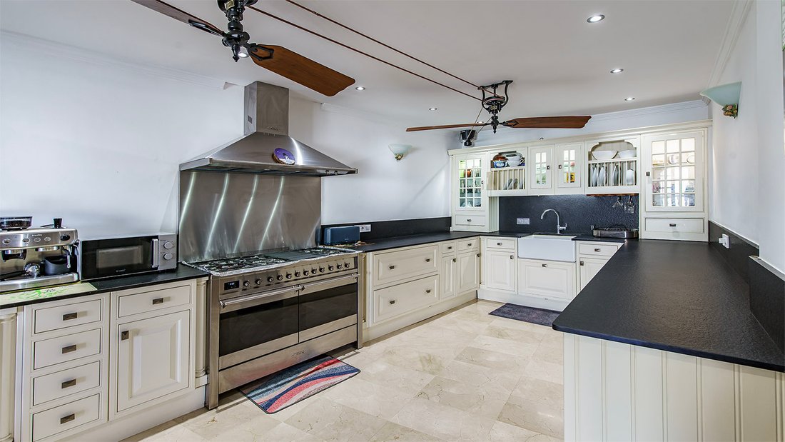 Villa in Calvia, Balearic Islands, Spain 4 - 17268175