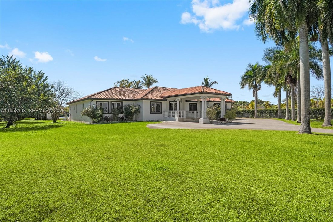 House in Miami, Florida, United States 4 - 17070171
