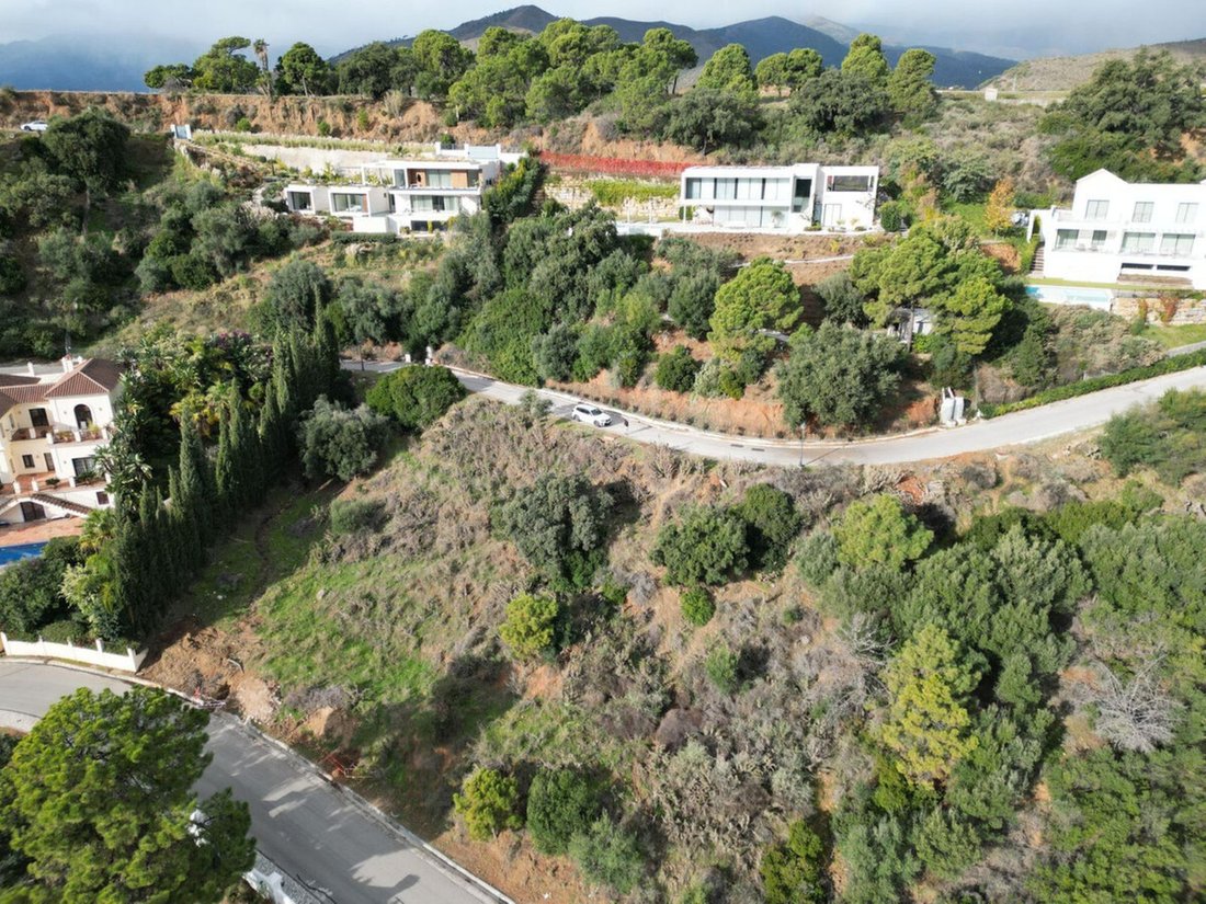 Land in Benahavis, Andalusia, Spain 1 - 17268733