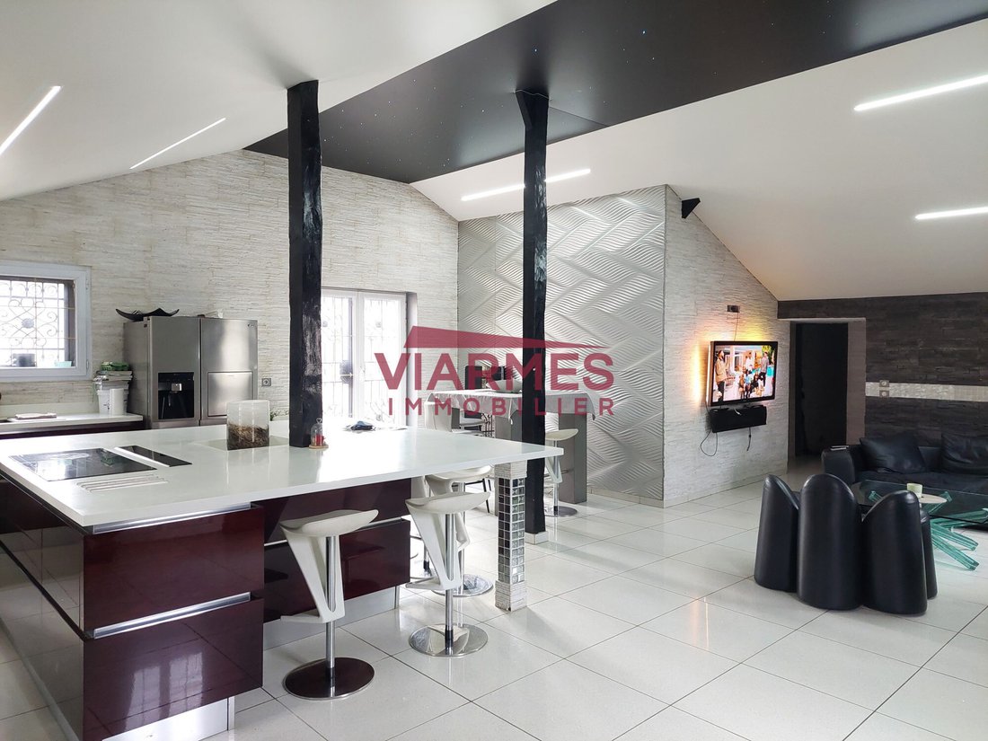 House in Viarmes, Ile-de-France, France 2 - 17279001