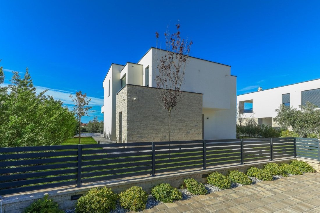 Villa in Porec, Istria County, Croatia 3 - 17276413