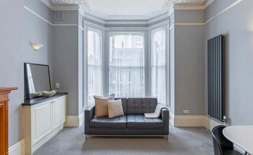 Apartment in Shepherds Bush, Hammersmith and Fulham, England 1