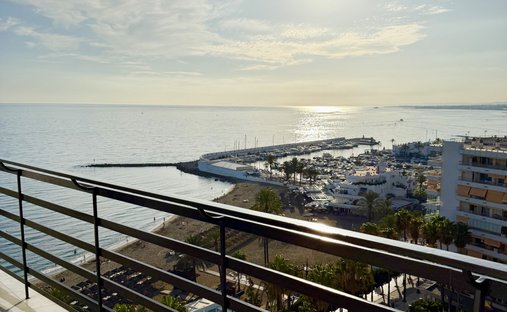Apartment in Marbella, Andalusia, Spain 1