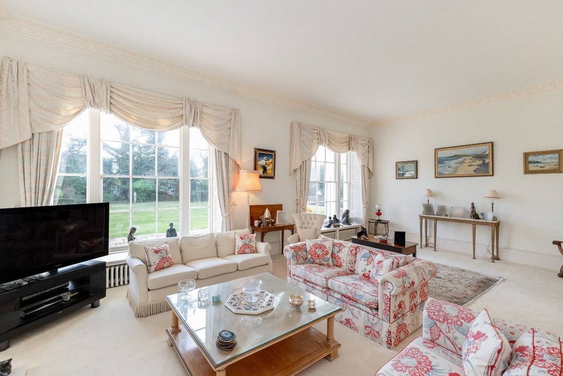 House in England 2 - 17274813