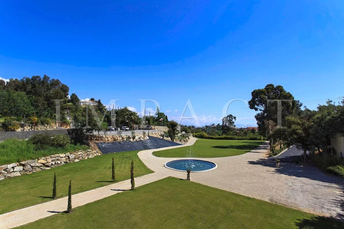 Villa in La Maure-Super Cannes, Vallauris, France 1 - 17268683