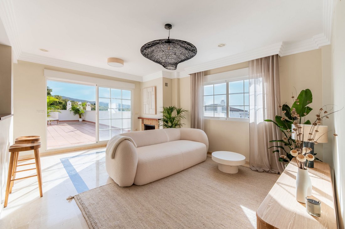 Penthouse in Marbella, Andalusia, Spain 3 - 17273133