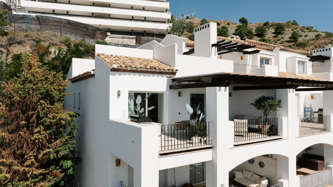 Apartment in La Quinta, Benahavis, Andalusia 2 - 17271082