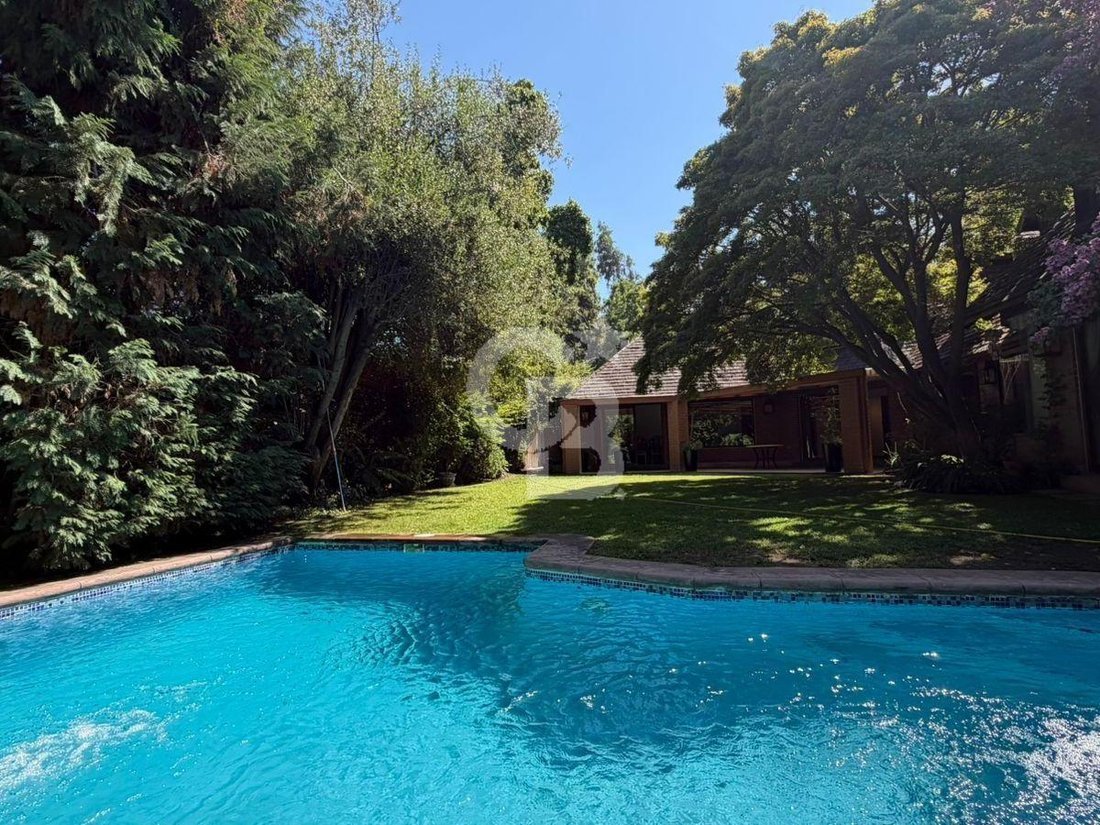 House in Lo Barnechea, Santiago Metropolitan Region, Chile 1 - 17278893