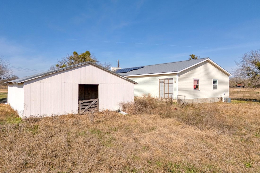 House in Cedar Creek, Texas, United States 2 - 17272594