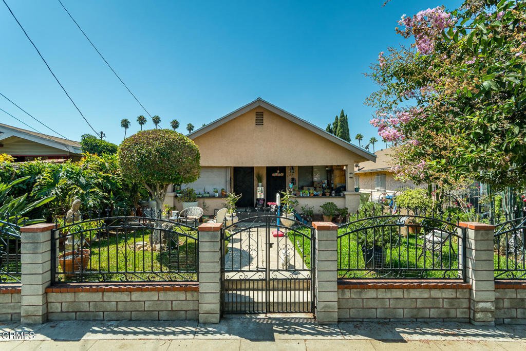 House in Los Angeles, California, United States 1 - 17278644