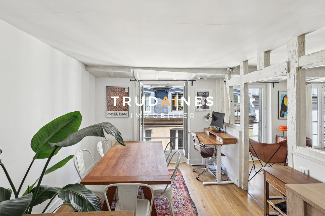 Apartment in Odéon, Paris 6e Arrondissement, Paris 1 - 17276929