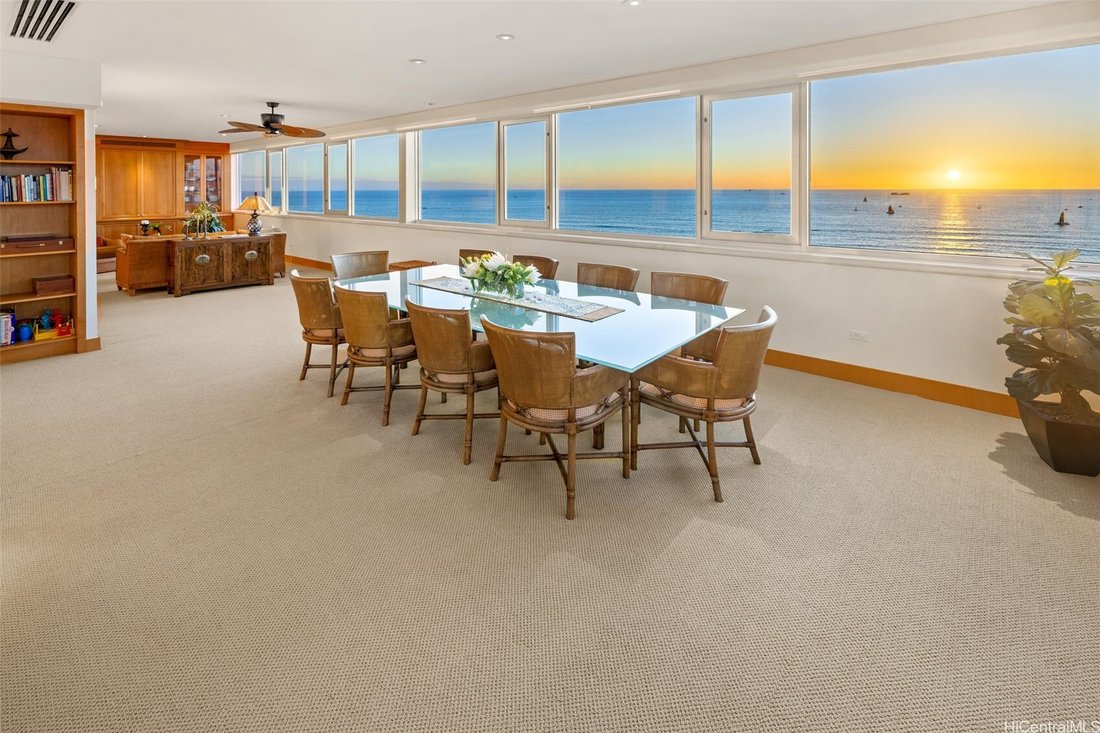 Condo in Honolulu, Hawaii, United States 3 - 17268868