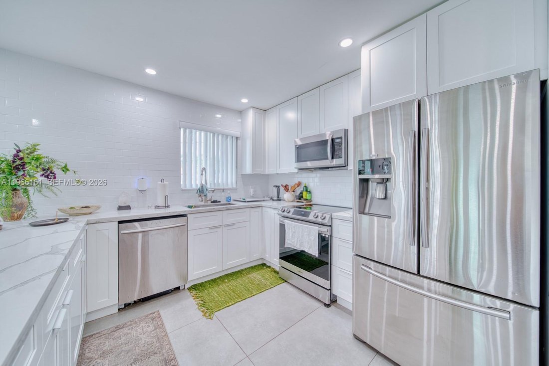 Miami, Florida, United States 4 - 17269665