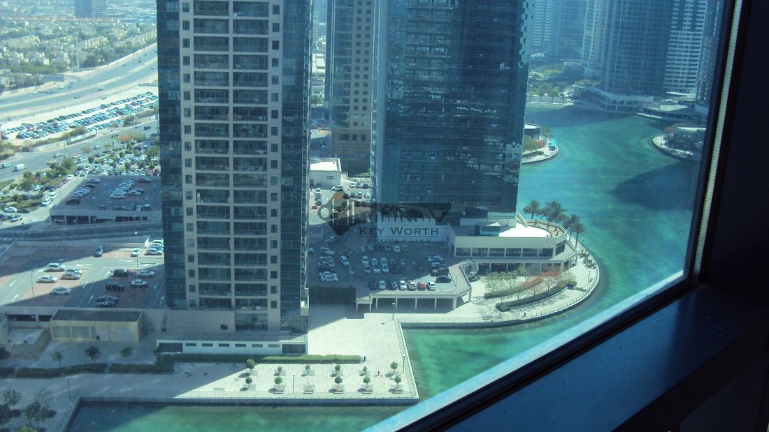 JLT / Jumeirah Lakes Towers, Dubai, United Arab Emirates 2 - 17268092