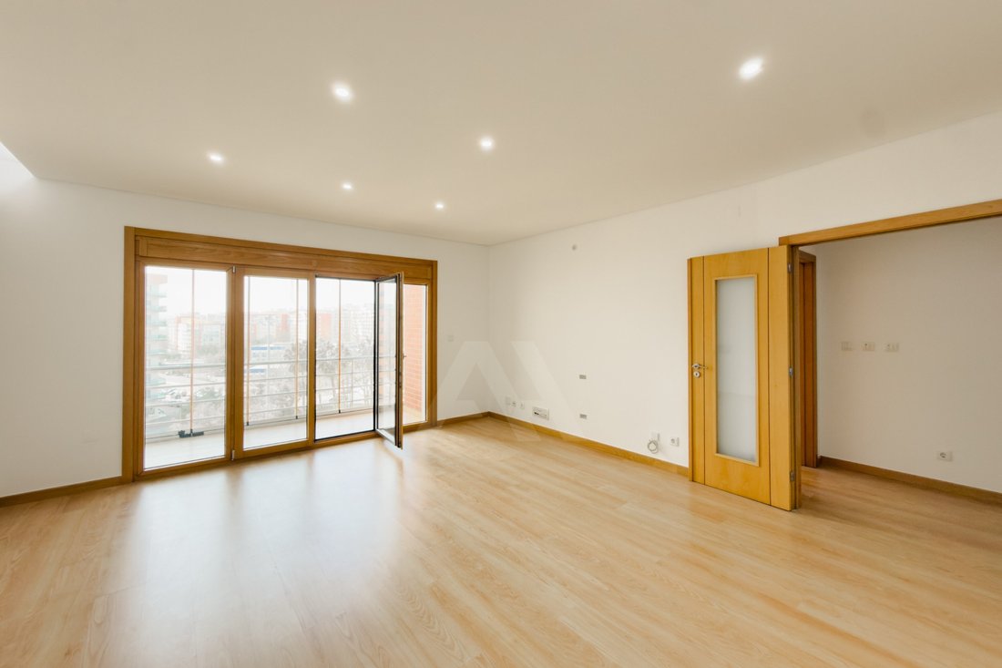 Apartment in Odivelas, Lisbon, Portugal 1 - 17268589