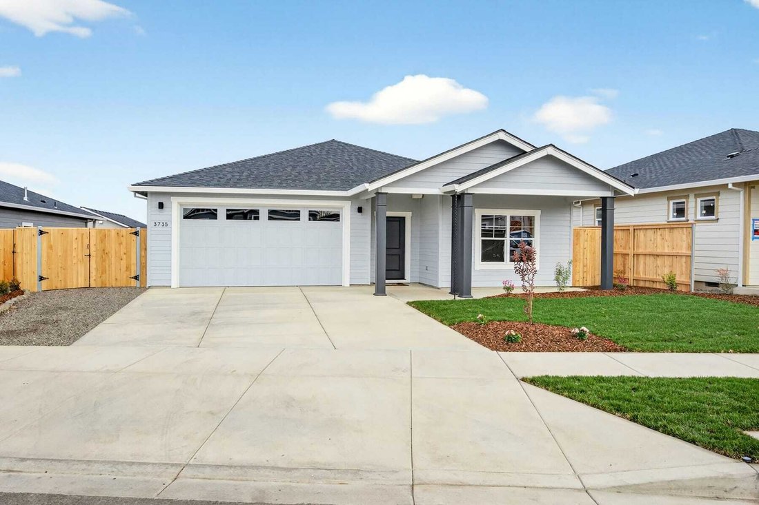 House in Medford, Oregon, United States 1 - 17269086